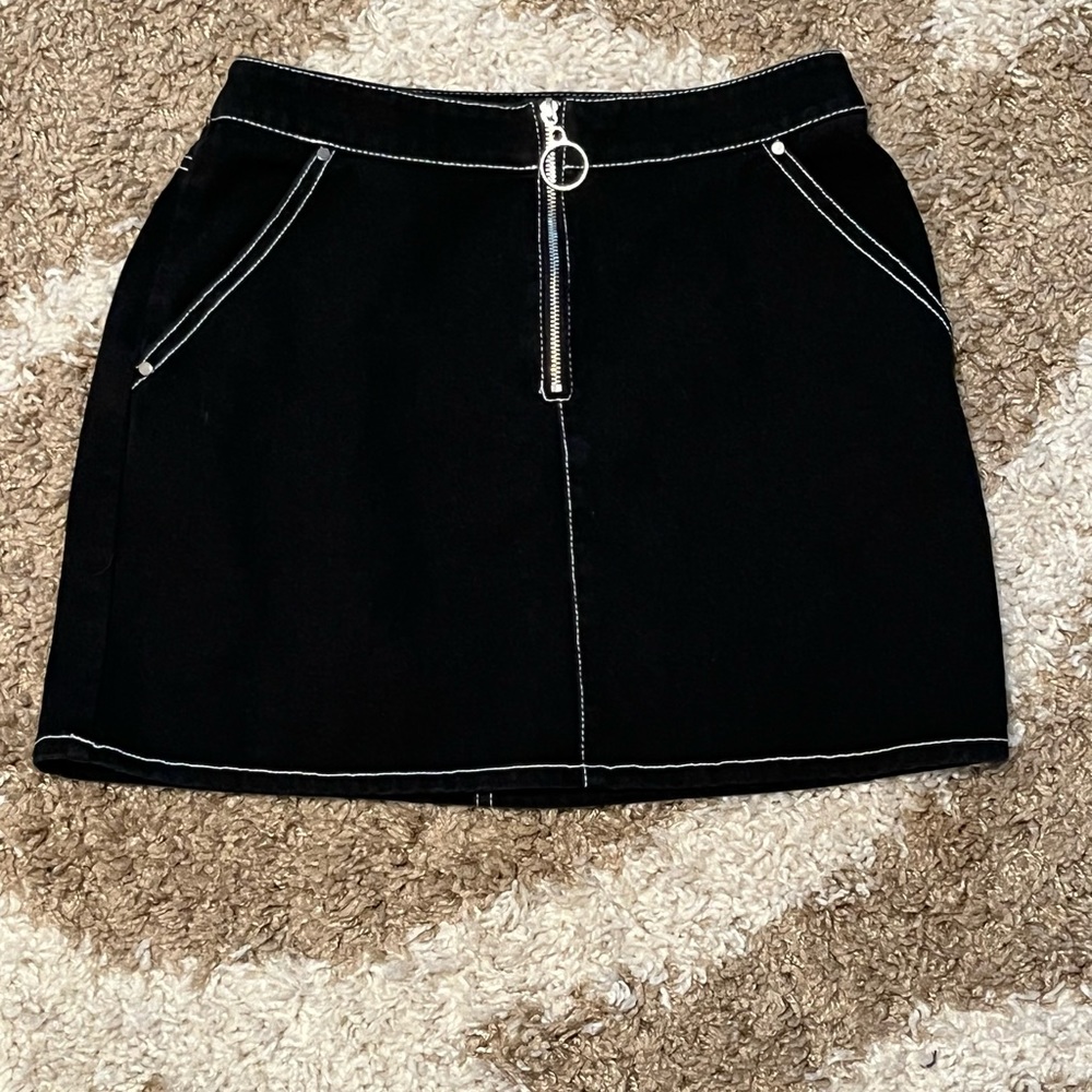 Sky and Sparrow black mini skirt